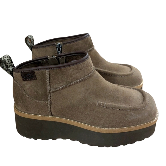 UGG Brown Ankle Boots - Picture 2 of 11